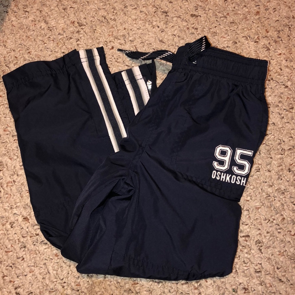 Oshkosh sweatpants